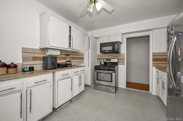 99-30 59Ave 6G, Corona, NY 11368