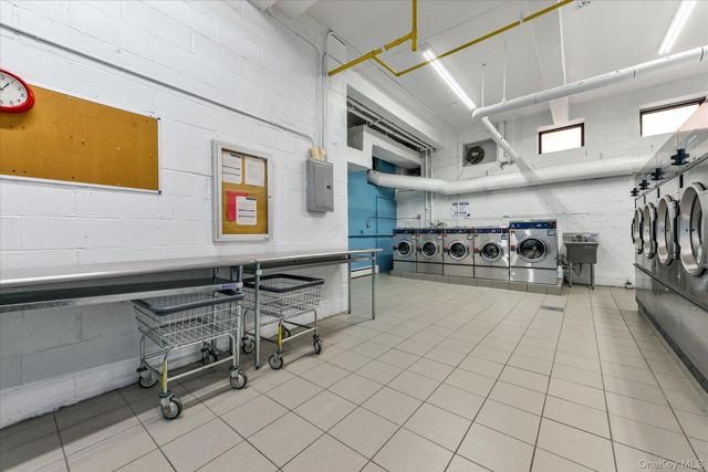 99-30 59Ave 6G, Corona, NY 11368