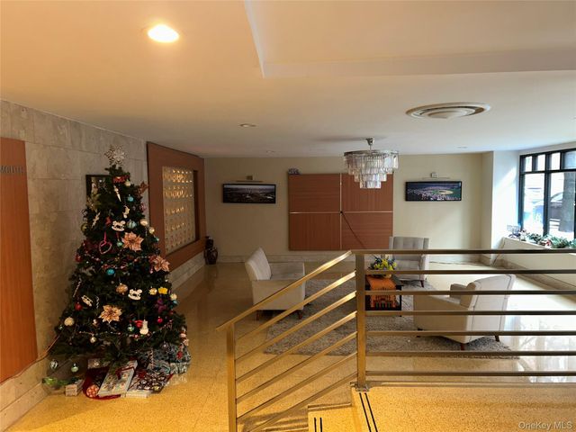 99-30 59Ave 6G, Corona, NY 11368