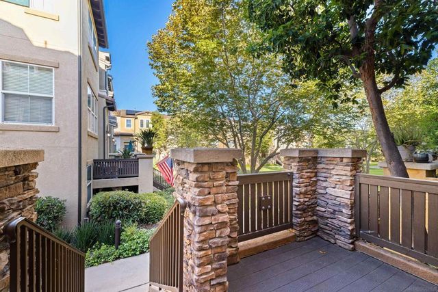 10187 Little Leaf, Santee, CA 92071