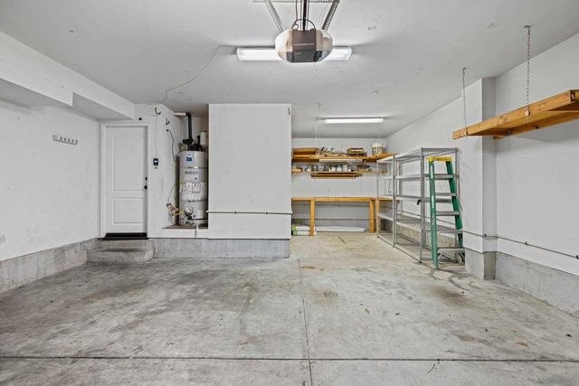 10187 Little Leaf, Santee, CA 92071