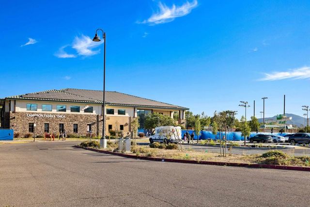 10187 Little Leaf, Santee, CA 92071