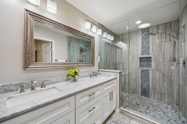 9605 Crestedge Drive, Dallas, TX 75238