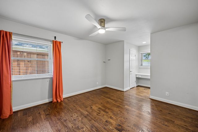 9605 Crestedge Drive, Dallas, TX 75238
