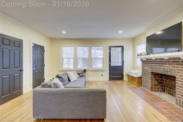 2494 Hazelwood Street, Detroit, MI 48206