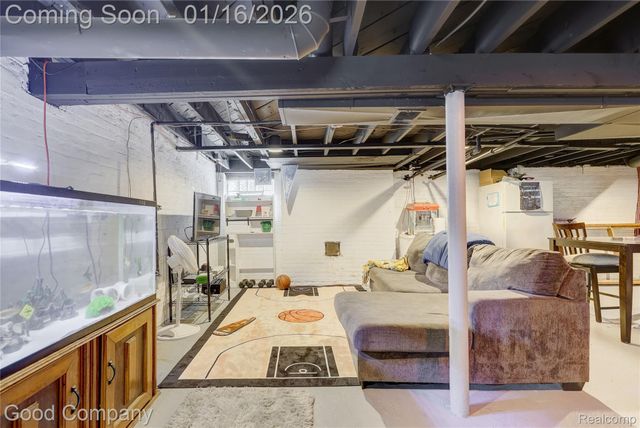 2494 Hazelwood Street, Detroit, MI 48206