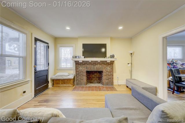 2494 Hazelwood Street, Detroit, MI 48206