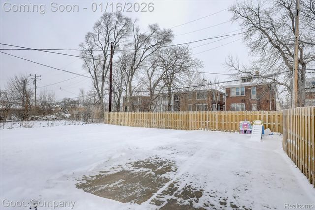 2494 Hazelwood Street, Detroit, MI 48206