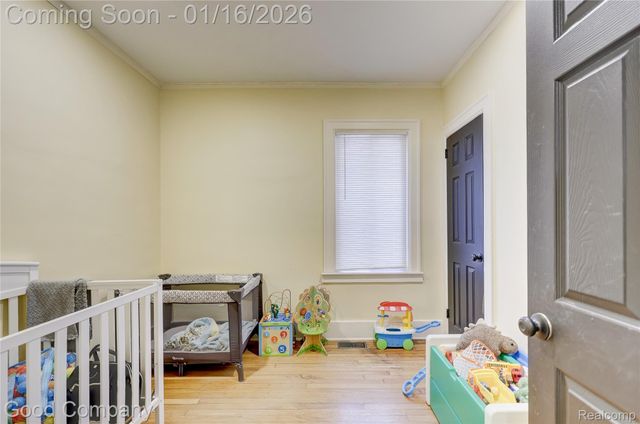 2494 Hazelwood Street, Detroit, MI 48206