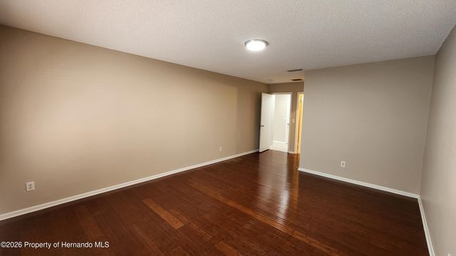 14921 Old Pointe Road, Tampa, FL 33613