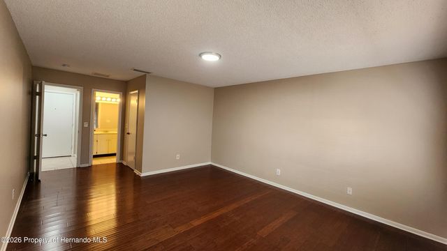 14921 Old Pointe Road, Tampa, FL 33613