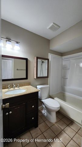 14921 Old Pointe Road, Tampa, FL 33613