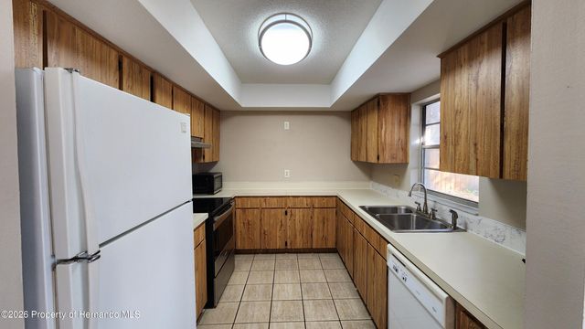 14921 Old Pointe Road, Tampa, FL 33613