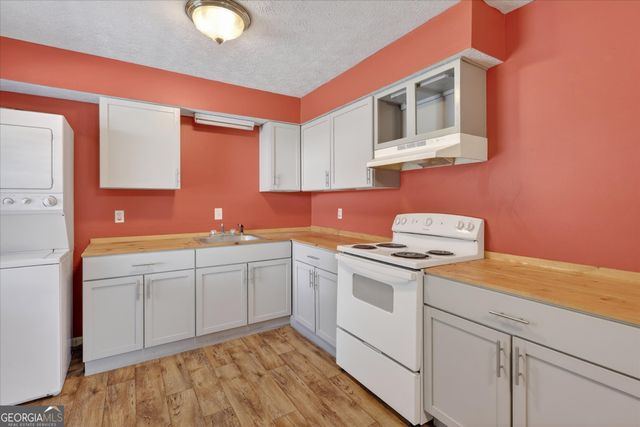 22 S Foss Street, Statesboro, GA 30458