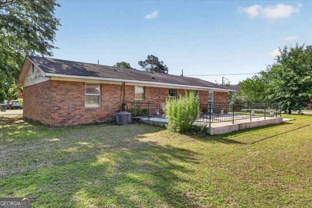 22 S Foss Street, Statesboro, GA 30458
