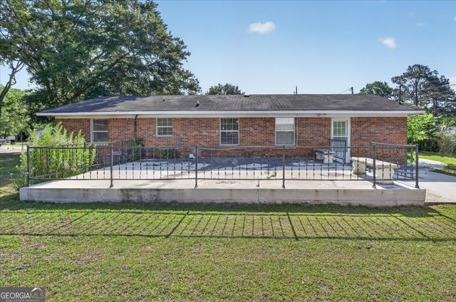 22 S Foss Street, Statesboro, GA 30458