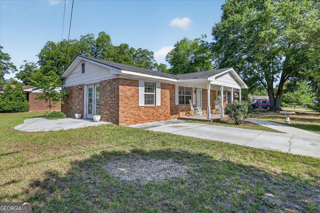 22 S Foss Street, Statesboro, GA 30458