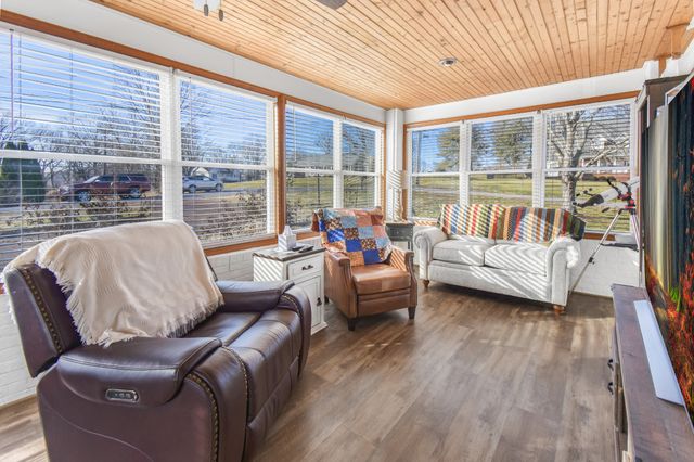 55 Morris Dr, Carthage, TN 37030