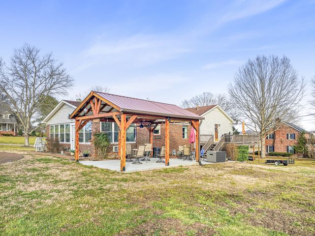 55 Morris Dr, Carthage, TN 37030