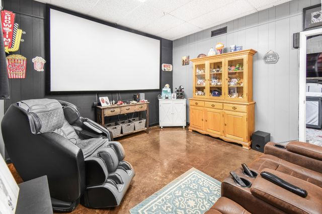 55 Morris Dr, Carthage, TN 37030