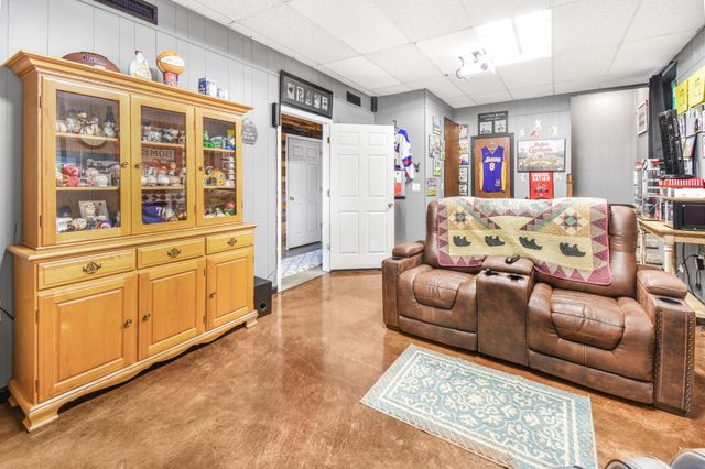 55 Morris Dr, Carthage, TN 37030