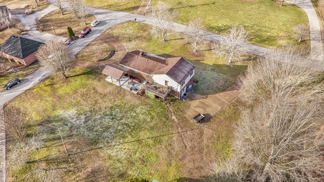 55 Morris Dr, Carthage, TN 37030