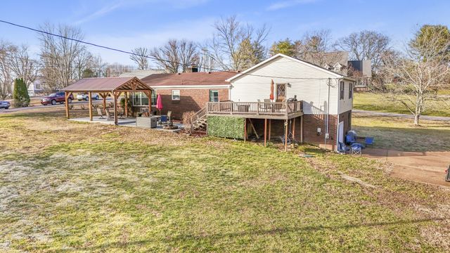 55 Morris Dr, Carthage, TN 37030