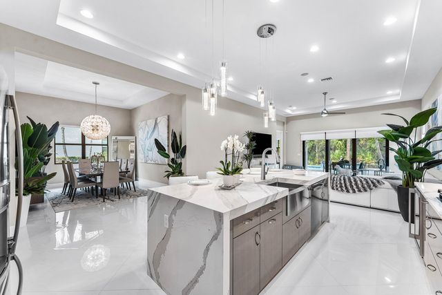 13042 Artisan Circle, Palm Beach Gardens, FL 33418