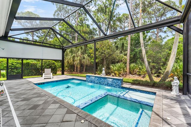 13042 Artisan Circle, Palm Beach Gardens, FL 33418