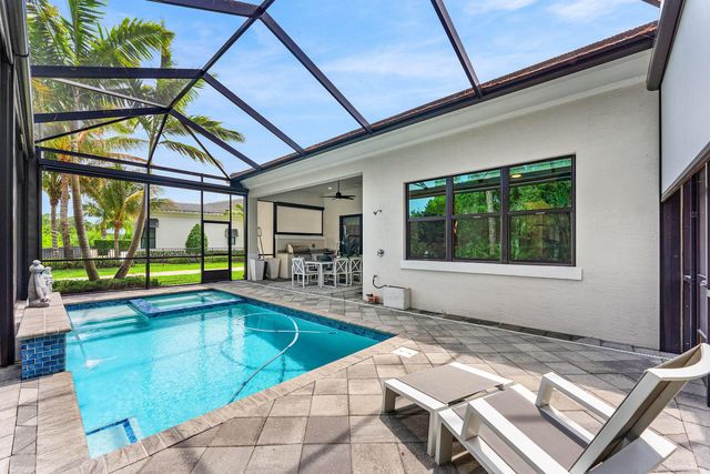 13042 Artisan Circle, Palm Beach Gardens, FL 33418