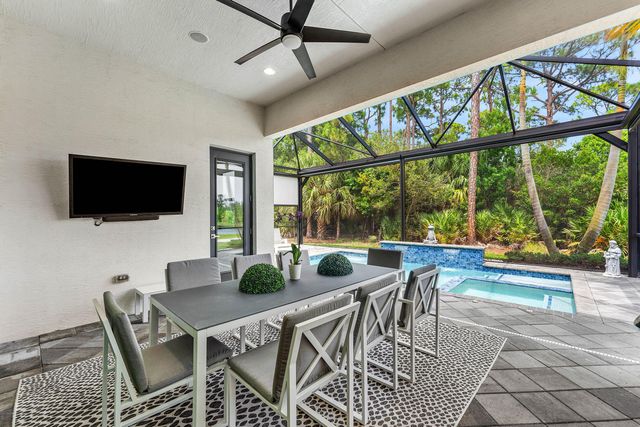 13042 Artisan Circle, Palm Beach Gardens, FL 33418