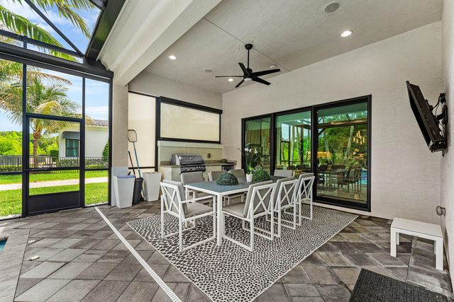 13042 Artisan Circle, Palm Beach Gardens, FL 33418