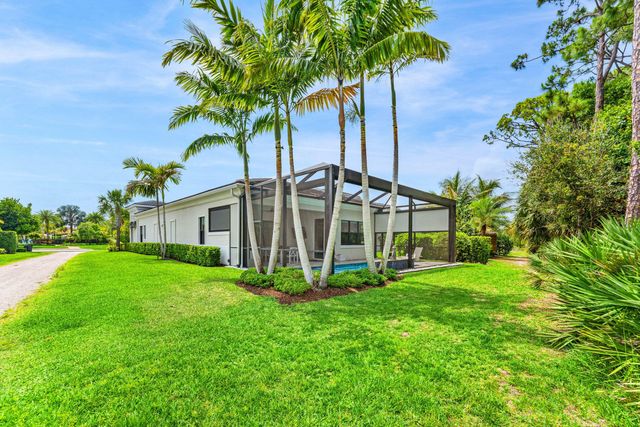 13042 Artisan Circle, Palm Beach Gardens, FL 33418