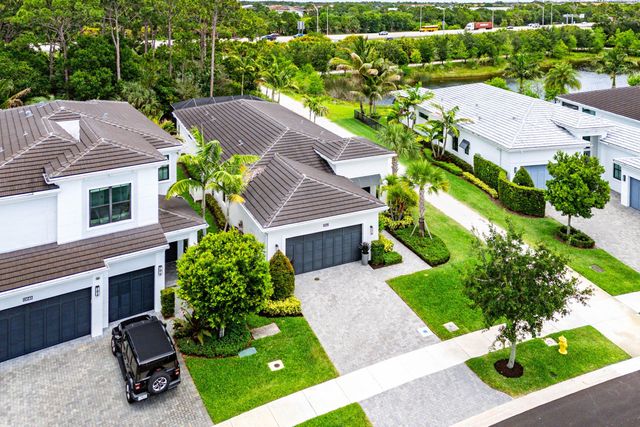 13042 Artisan Circle, Palm Beach Gardens, FL 33418