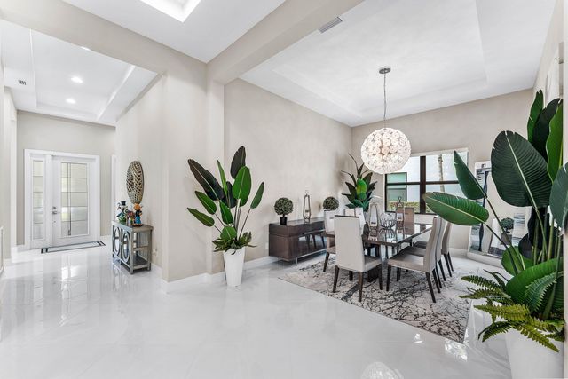 13042 Artisan Circle, Palm Beach Gardens, FL 33418