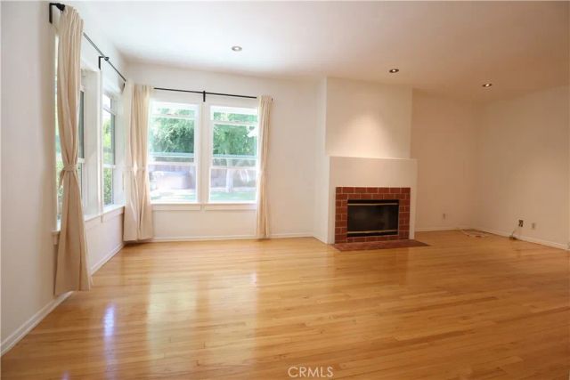 5441 Burnet Avenue, Sherman Oaks, CA 91411