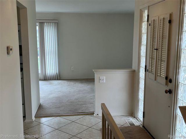 40592 Newport Drive 125, Plymouth Charter Township, MI 48170