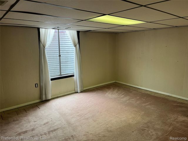 40592 Newport Drive 125, Plymouth Charter Township, MI 48170