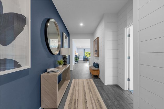 1652 BLUE LAGOON CIRCLE, Mascotte, FL 34753