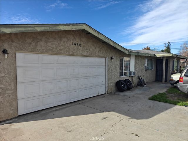 1494 S Mountain View, San Bernardino, CA 92408