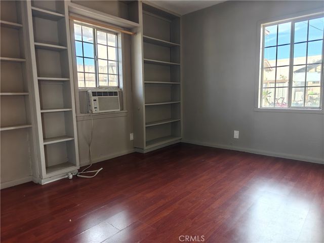 1494 S Mountain View, San Bernardino, CA 92408