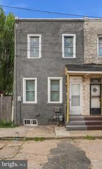 1051 DIAMOND ST, Camden, NJ 08103