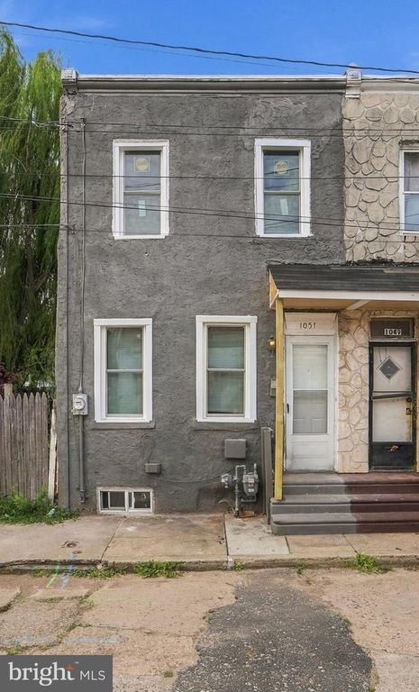 1051 DIAMOND ST, CAMDEN, NJ 08103 — exterior