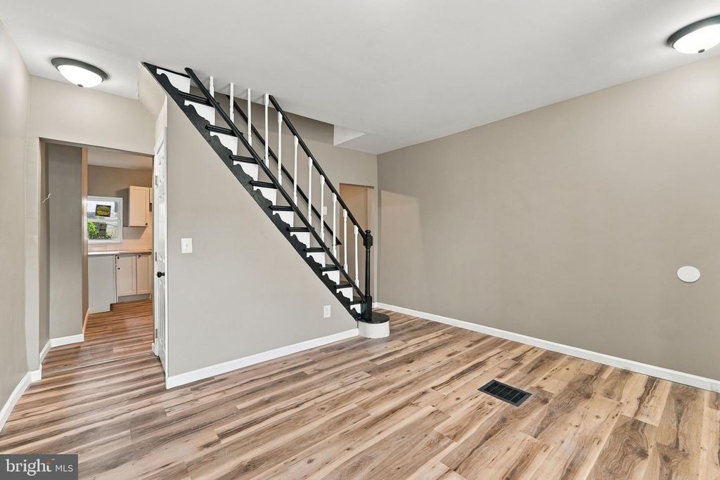 1051 DIAMOND ST, CAMDEN, NJ 08103 — photo 4