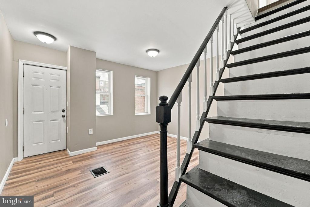 1051 DIAMOND ST, CAMDEN, NJ 08103 — photo 5