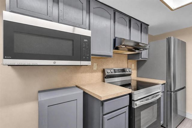 1808 NW 3rd Court, Fort Lauderdale, FL 33311