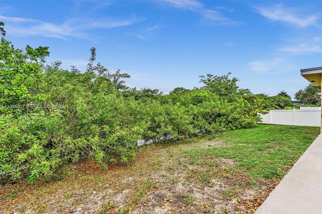 1808 NW 3rd Court, Fort Lauderdale, FL 33311