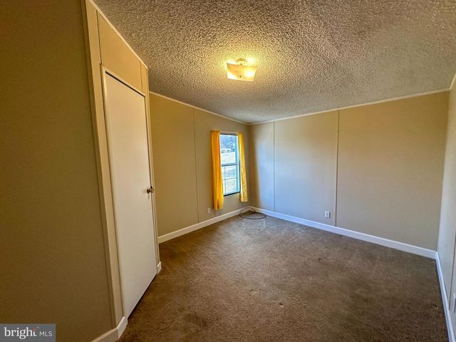 815 CIRCLE DR, Gap, PA 17527