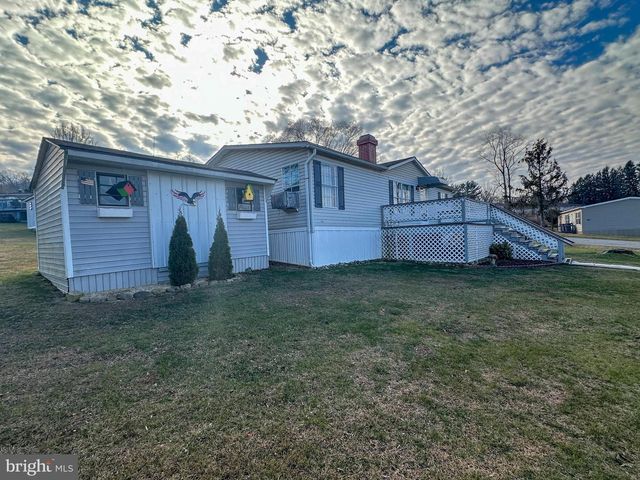 815 CIRCLE DR, Gap, PA 17527