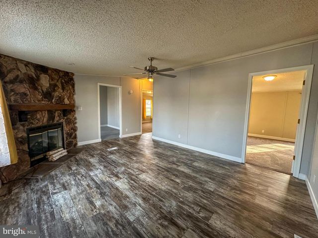 815 CIRCLE DR, Gap, PA 17527